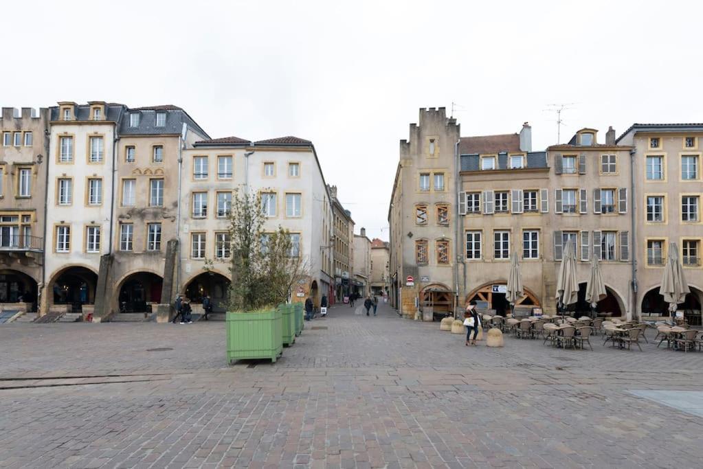 Bohemian Bakoua & Chesterfield Cottage, Hyper-Centre Metz Bagian luar foto